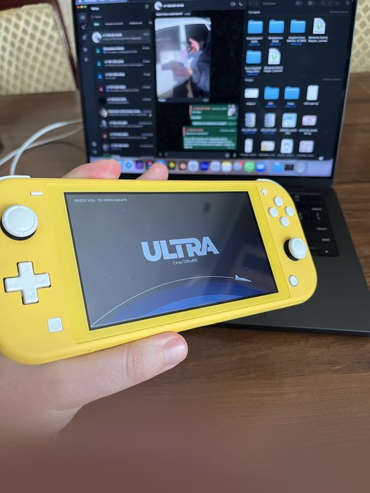 Прошитый Nintendo Switch Lite