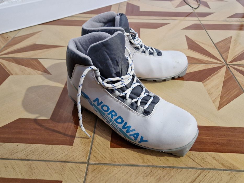 Лыжные ботинки 41 размер