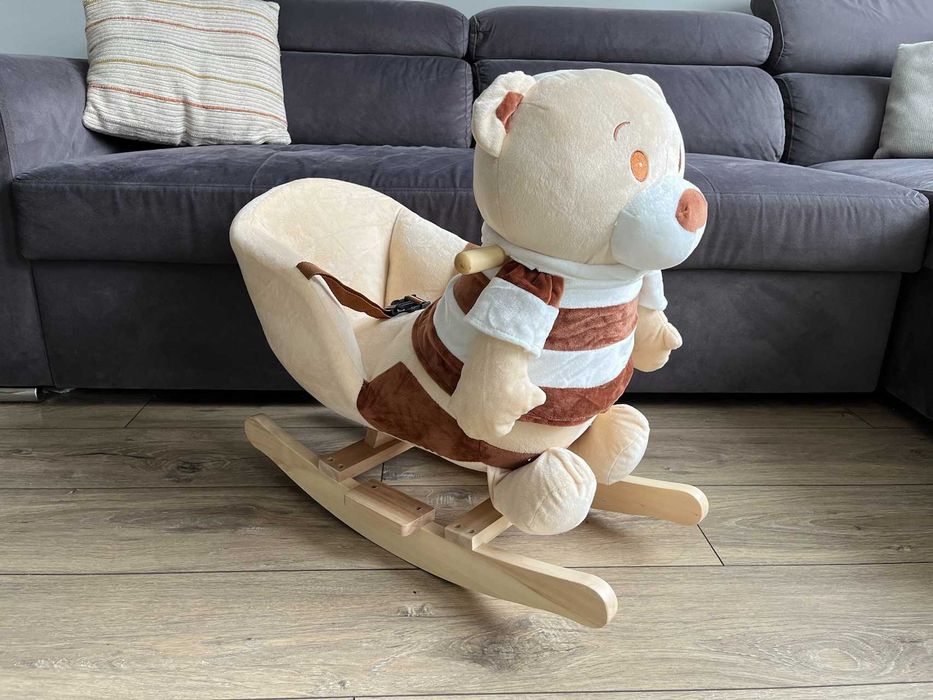 Люлка мече Moni toys с музика