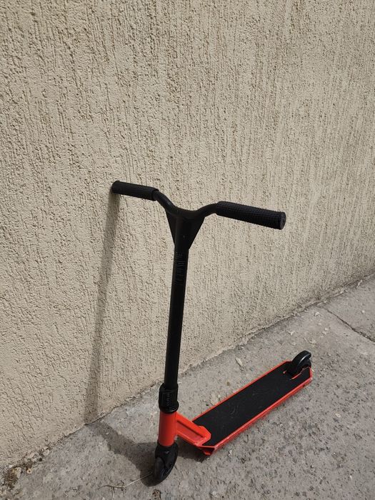 Trotinete de scheme și plimbare