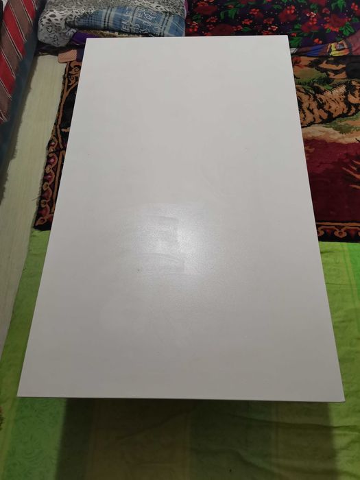 Продам журнальный стол