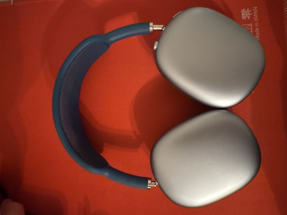 AirPods Max (1-е поколение)