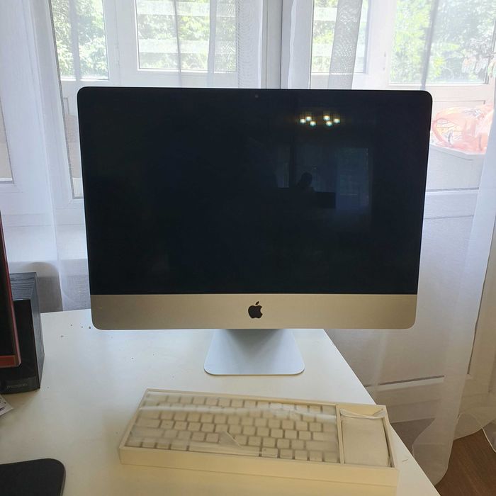 imac 21,5", 8gb, 1Tb, модель 2015г