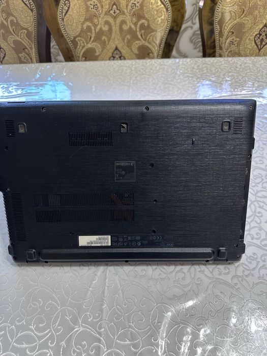 Acer Extensa EX2511G-390S