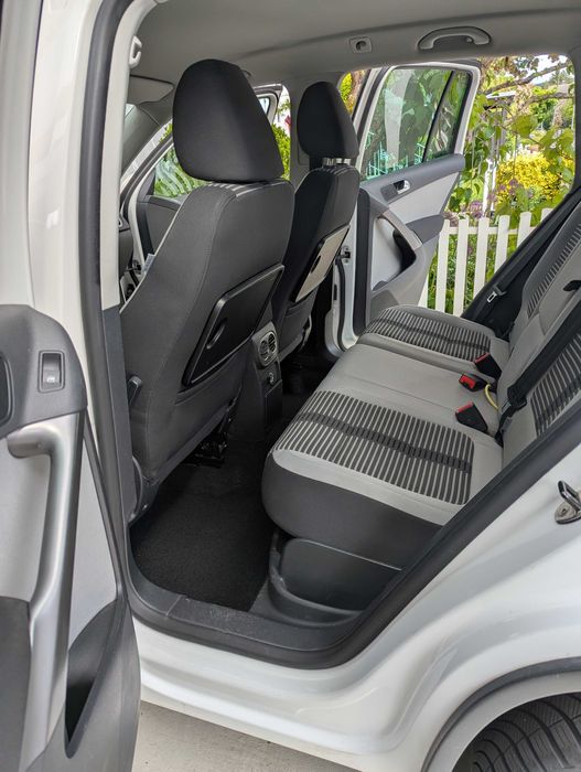 VW Tiguan 2.0 TDI 4x4 Automat • Xenon Adaptiv • ITP 11/2026 • Distribuție + Anvelope NOI • Impecabil