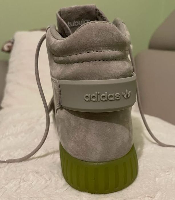 Adidas Tubular Invader Strap