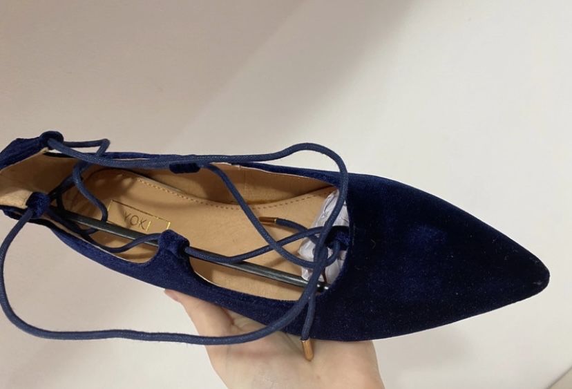 Balerini bleumarin de catifea nepurtati