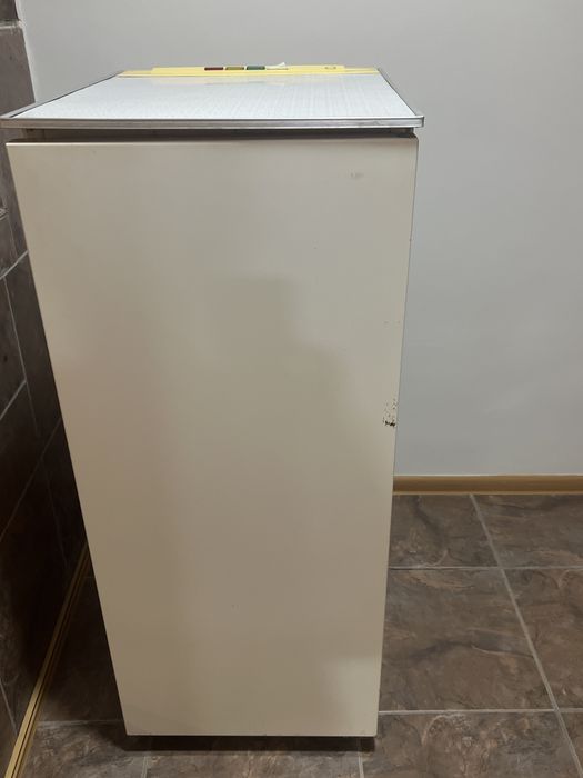 Морозильная камера, морозит отлично