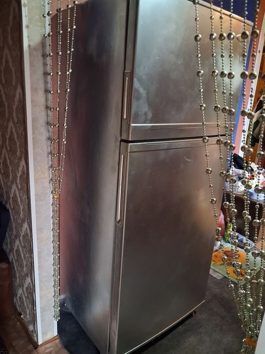 Продам отличныи холодильник дэво