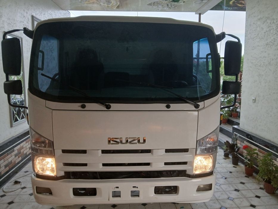 Isuzo somasval, 2011 yil, kuzof yangi, minishga tayyor