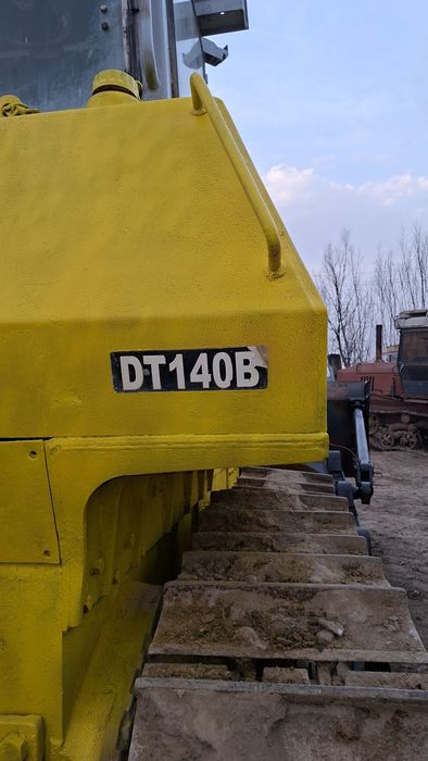 Бульдозер DT140 йил2010