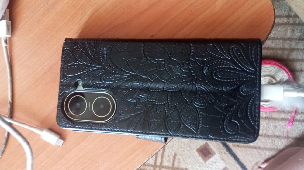 Продам смартфон Poco c 71