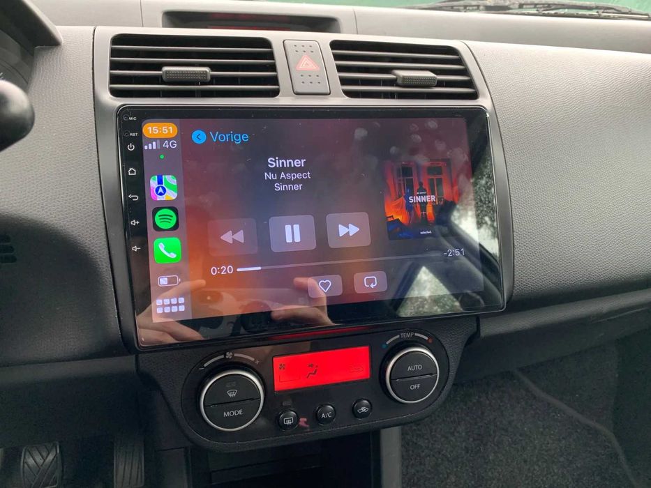 Navigatie GPS Android 15 Dedicata Suzuki Swift QLed Carplay DSP 4G