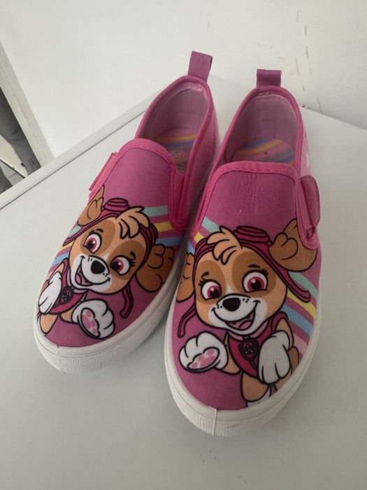 Tenisi fetite potrivit pentru gradinita