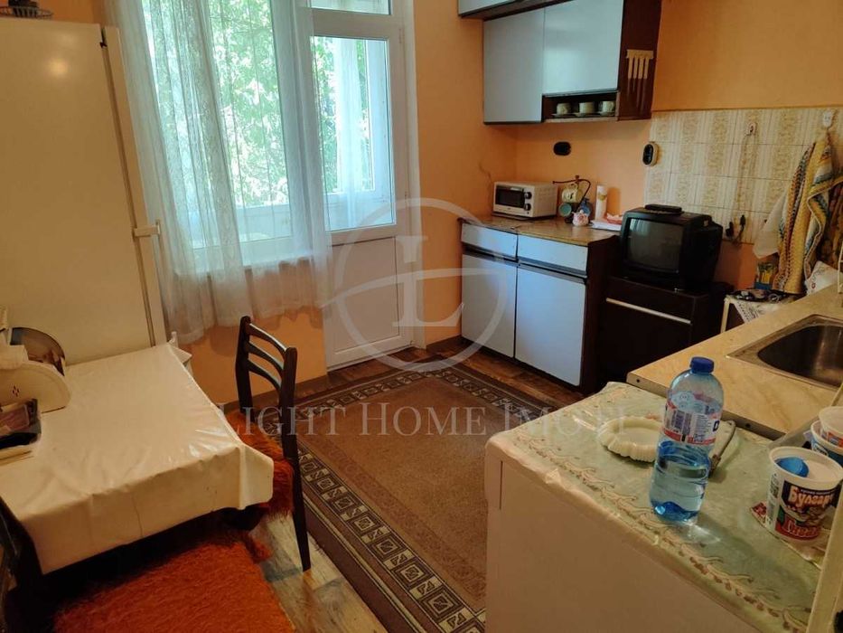 Продава се Тристаен апартамент в Пловдив, Христо Смирненски - 84 кв.м за 1834 €/кв.м - Снимка #5