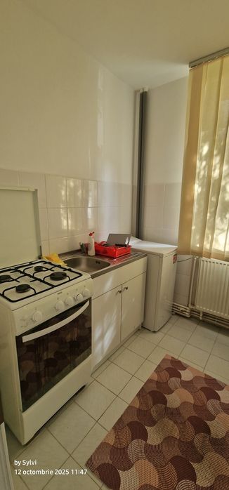 Inchiriez garsoniera