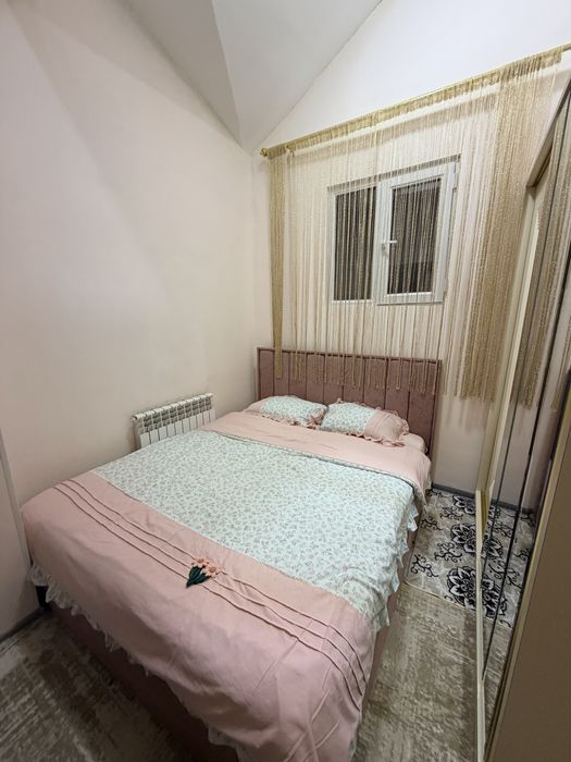 Янги новастройка икки этаж килинган квартира сотилади