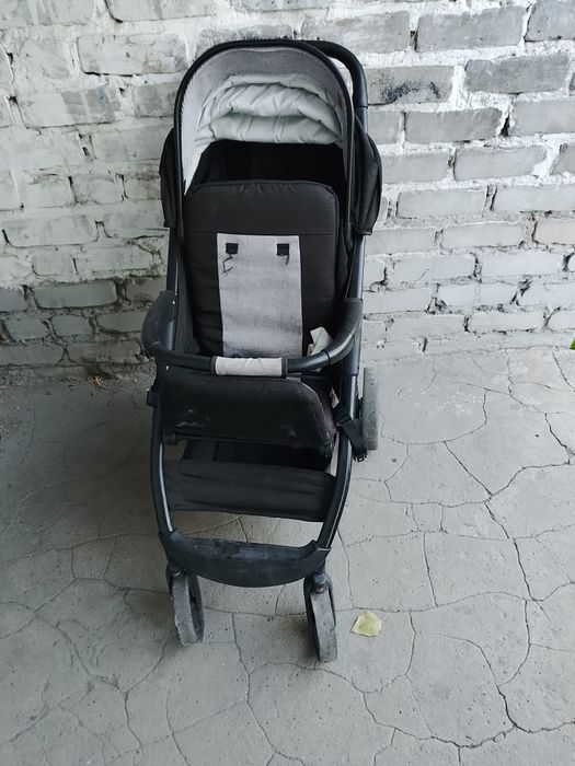 Отдам бесплатно детскую коляску