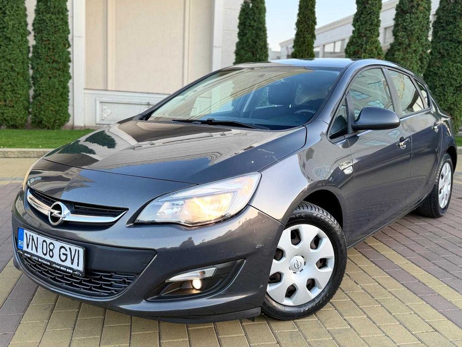 Opel Astra J Hatchback 1.6 Benzina 120 Cp Euro6 Cutie Manuala 146000KM
