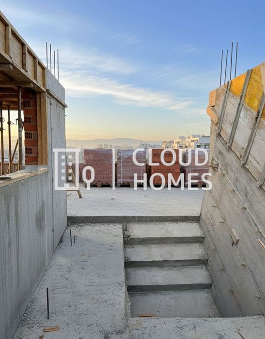 Продава се Тристаен апартамент в София, Банишора - 133 кв.м за 1104 €/кв.м - Снимка #2