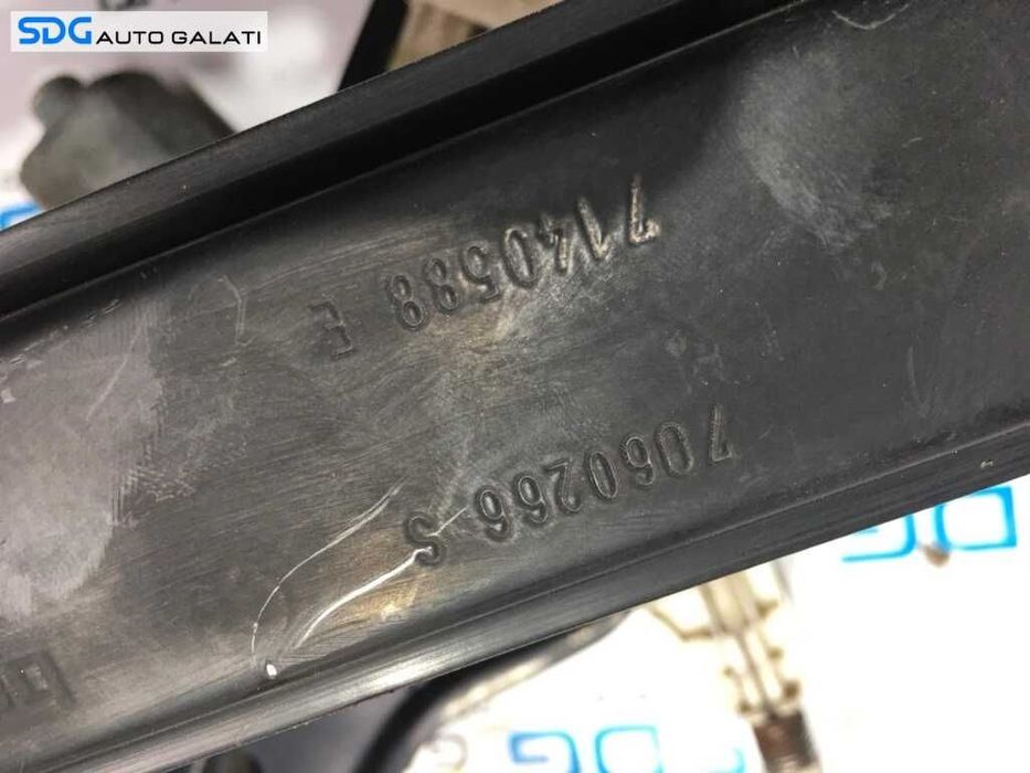 Macara Electrica Dreapta Fata BMW Seria 3 E90 2004 - 2011 Cod 7060266 7140588 [D0035]