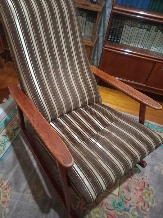 Тумба под телевизор Германия, тумба, кресло, гладильная доска