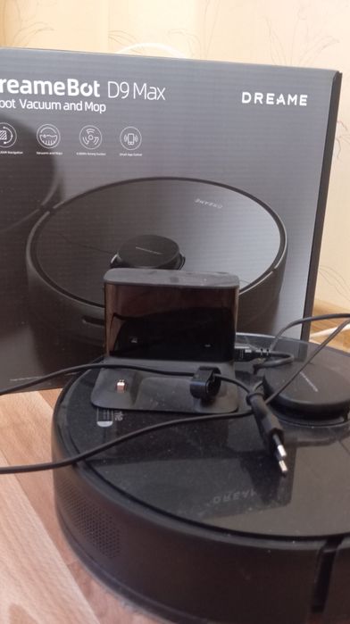 Робот пылесос б/у в хорошем состоянии