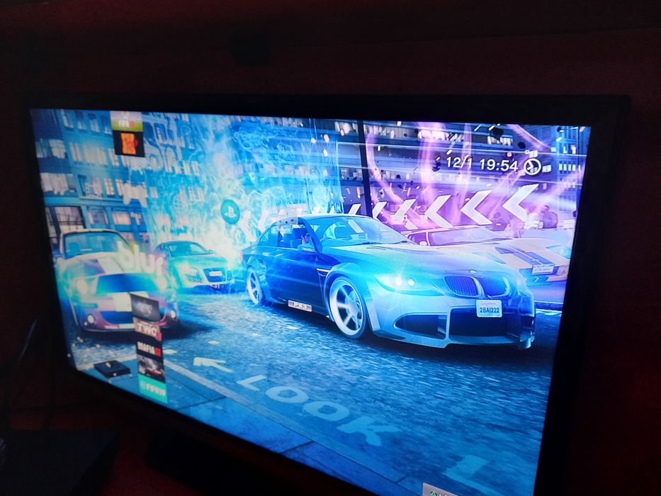 Super slim3 tiniq holati 22 o'yinlari yozilgan 2 yangi djoystik bor.