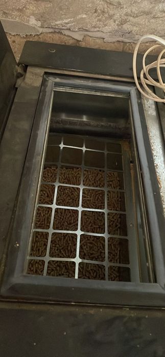 Termosemineu termax pe peleți