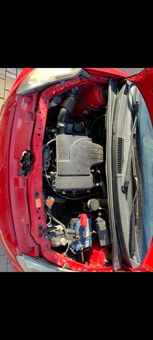 Vând mașină Daihatsu