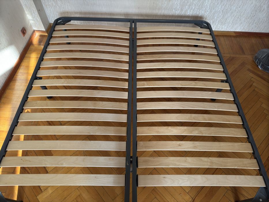 Основание каркас и матрац