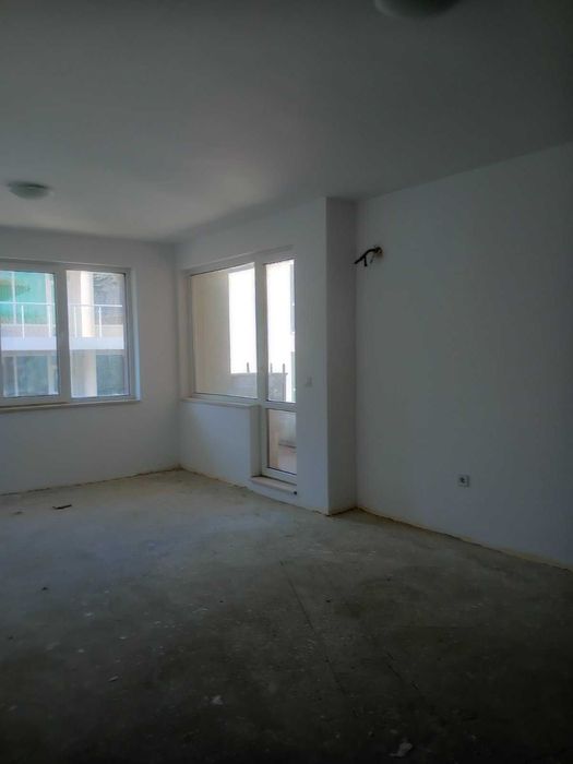 Продава се Тристаен апартамент в Бяла - 101 кв.м за 892 €/кв.м - Снимка #11