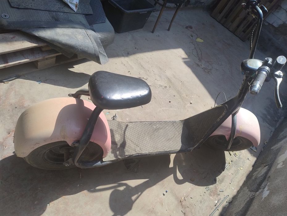 Продам электросамокат coco city