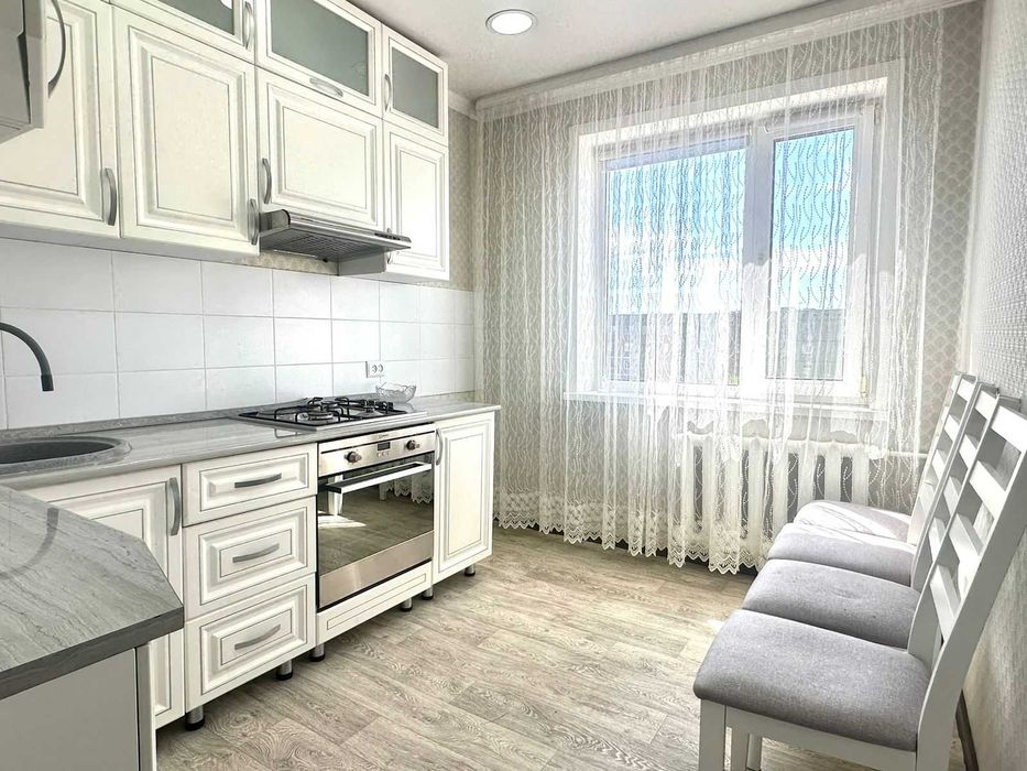 продам 3 комнатную квартиру