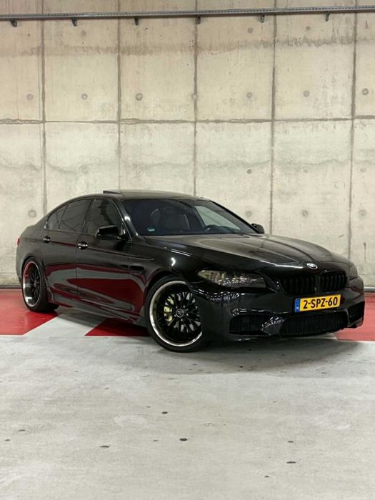 Продавам BMW 530D 2010 М пакет