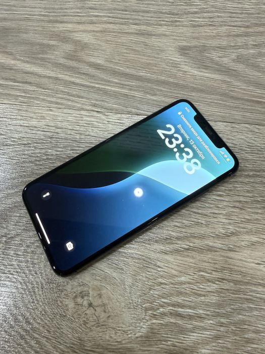 Продам айфон Xs Max 64 гб