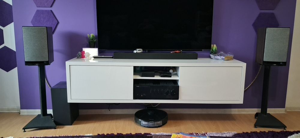 Продават се ELAC Uni-Fi Reference UBR62