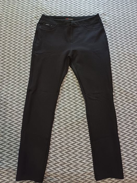 Продаются брюки .