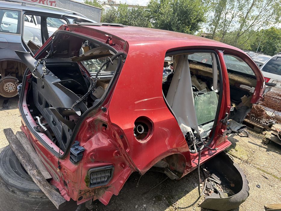 Aripa spate Vw Golf 6