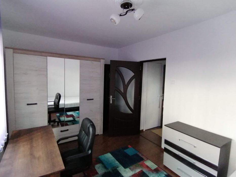 De închiriat apartament 2 camere Cantemir-Pod de Piatră