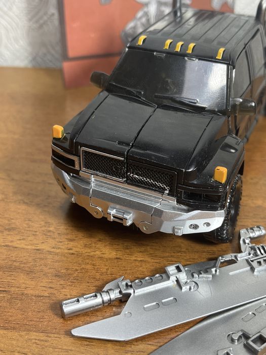 Ironhide Фигурка Трансформер