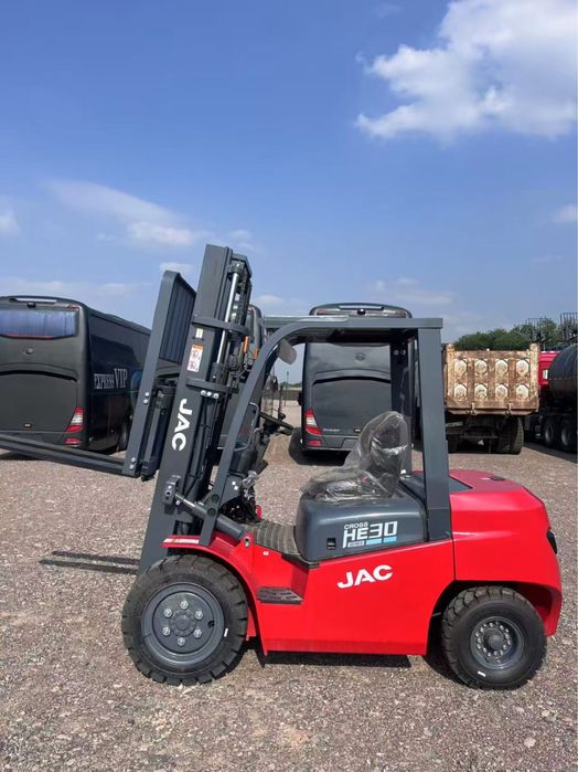 Вилочный погрузчик кара JAC