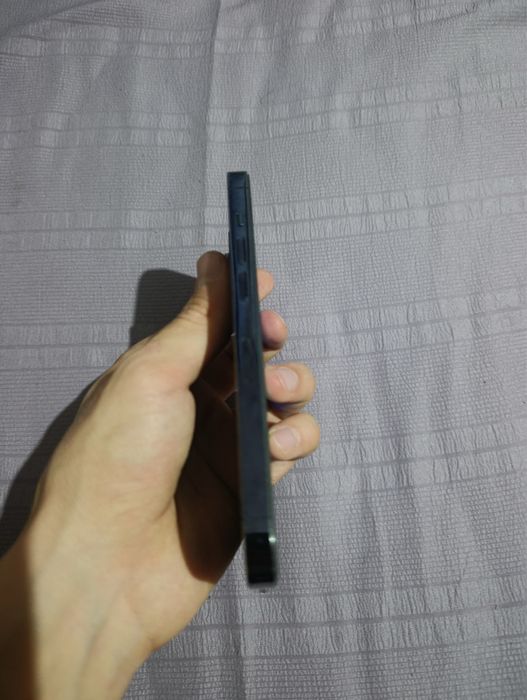 Iphone 14 pro purple