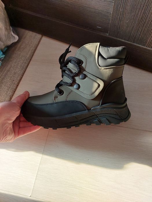 Женские ботинки зимние