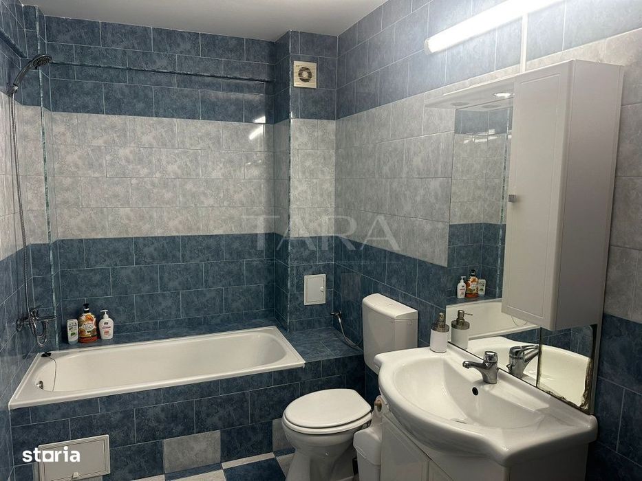 Apartament modern cu 2 camere, balcon și lift — fotografia 1
