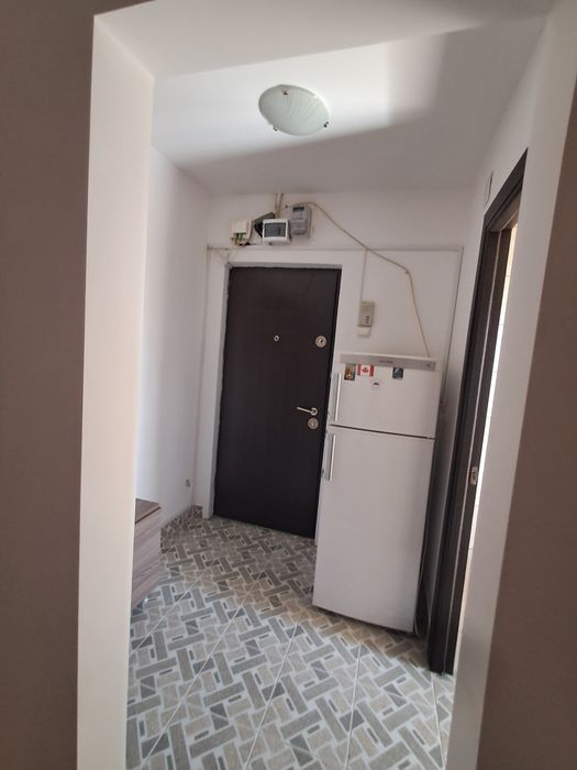 De închiriat apartament 2 camere  și loc de parcare în zona Fortuna