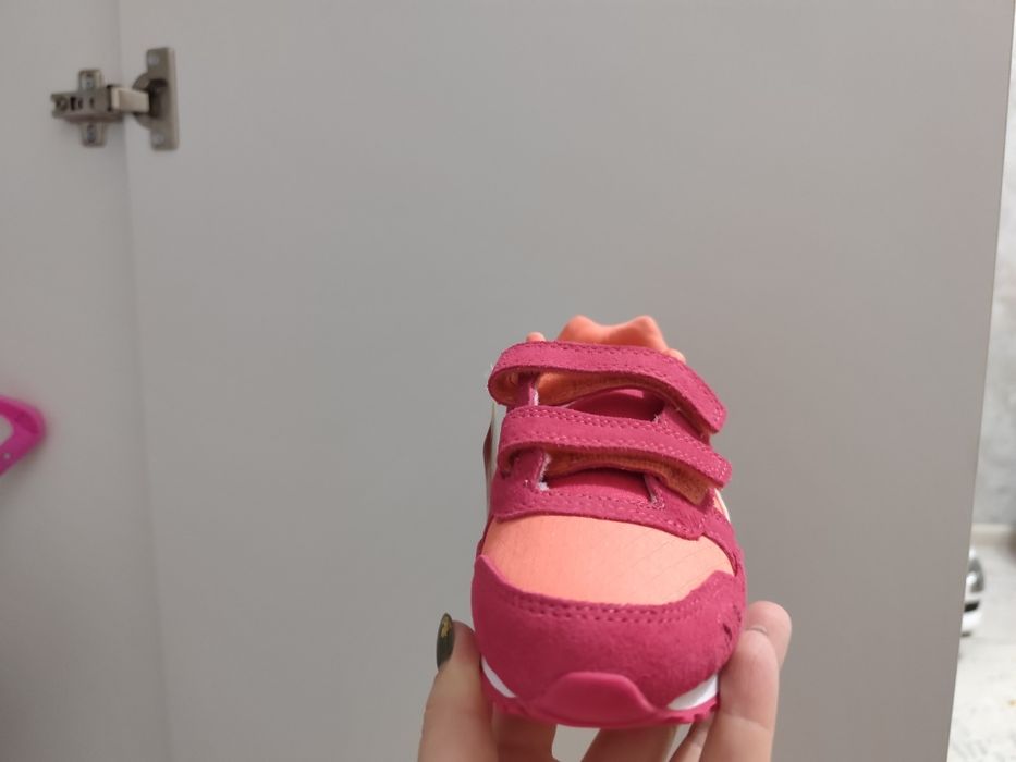 Новая детская обувь Reebok