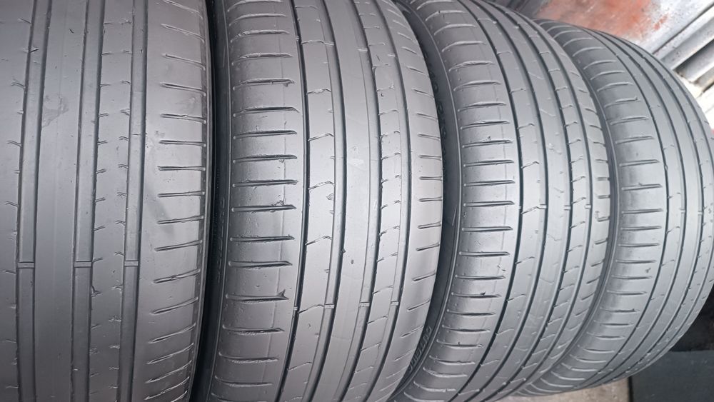245/40/19 Pirelli Дот 4322