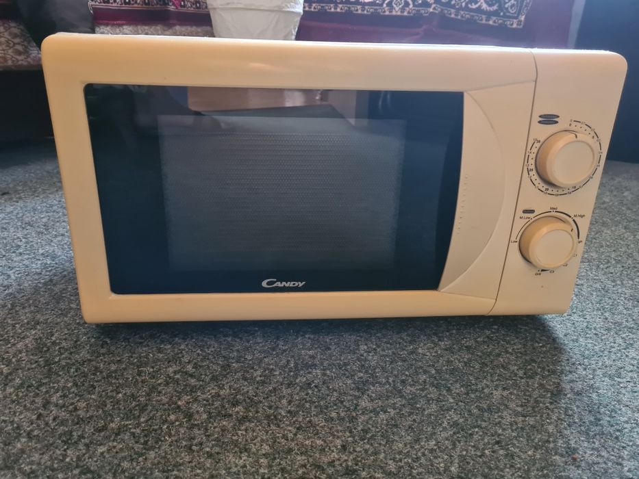 Cuptor microunde pt.PIESE