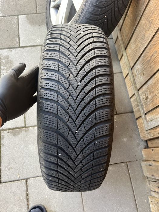 Roti iarna 215/55r17